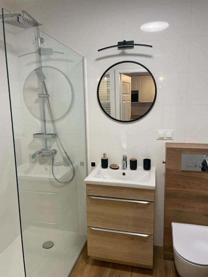 The Botanic Corner Apartment Wroclaw Ngoại thất bức ảnh